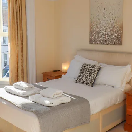 度假居 4 Normanby Terrace 惠特比
