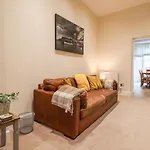 Holiday home 4 Normanby Terrace