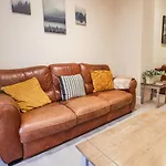 4 Normanby Terrace