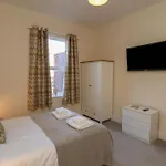 4 Normanby Terrace